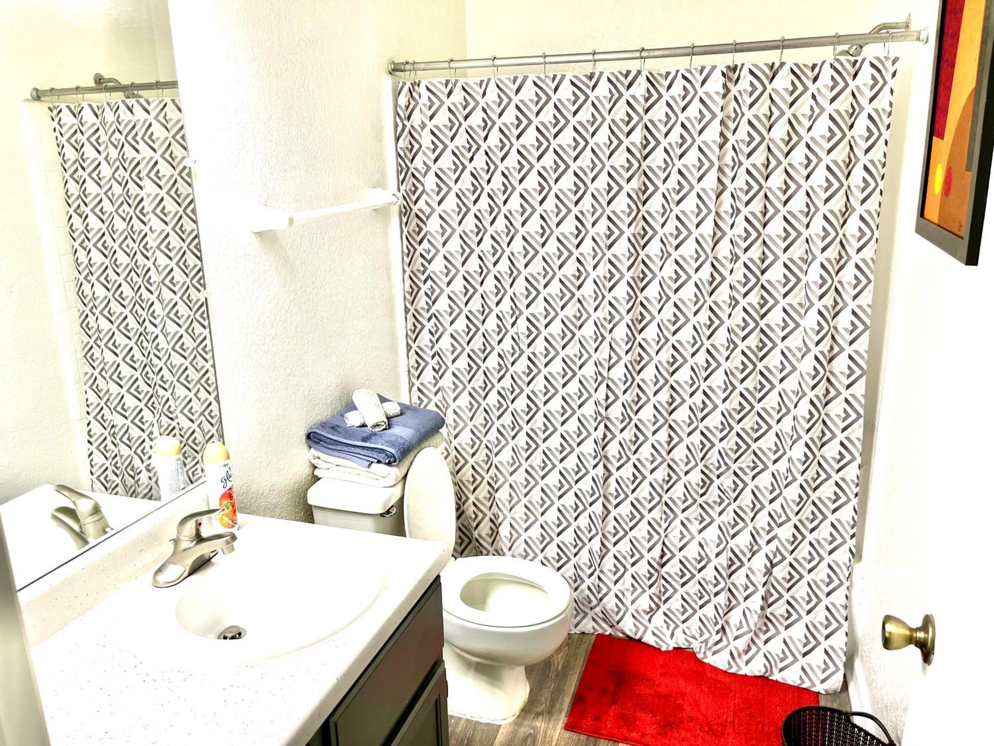 Daytona 2 Bed Apartment 10 Minutes To Beach With Balcony Port Orange Kültér fotó