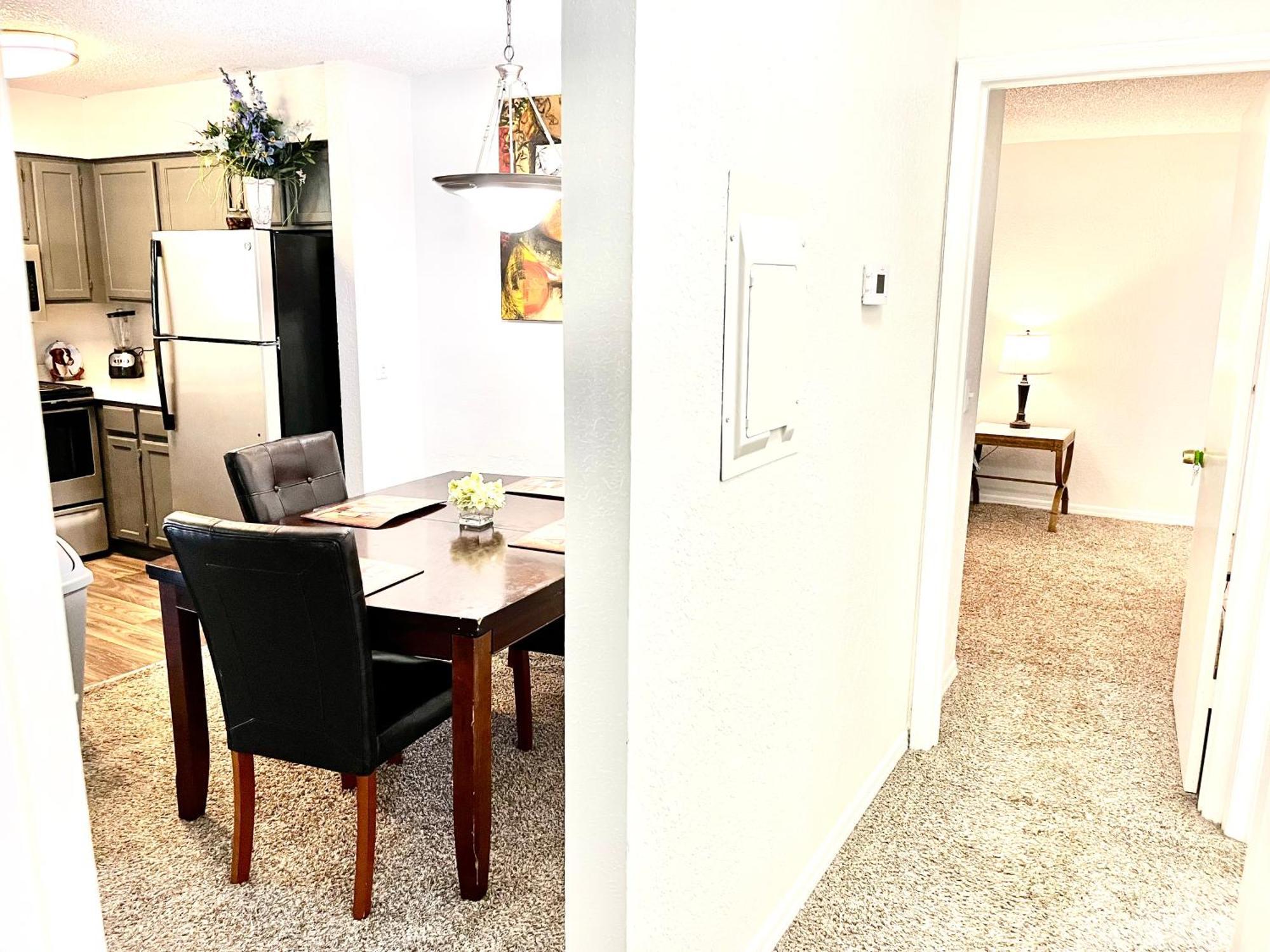 Daytona 2 Bed Apartment 10 Minutes To Beach With Balcony Port Orange Kültér fotó