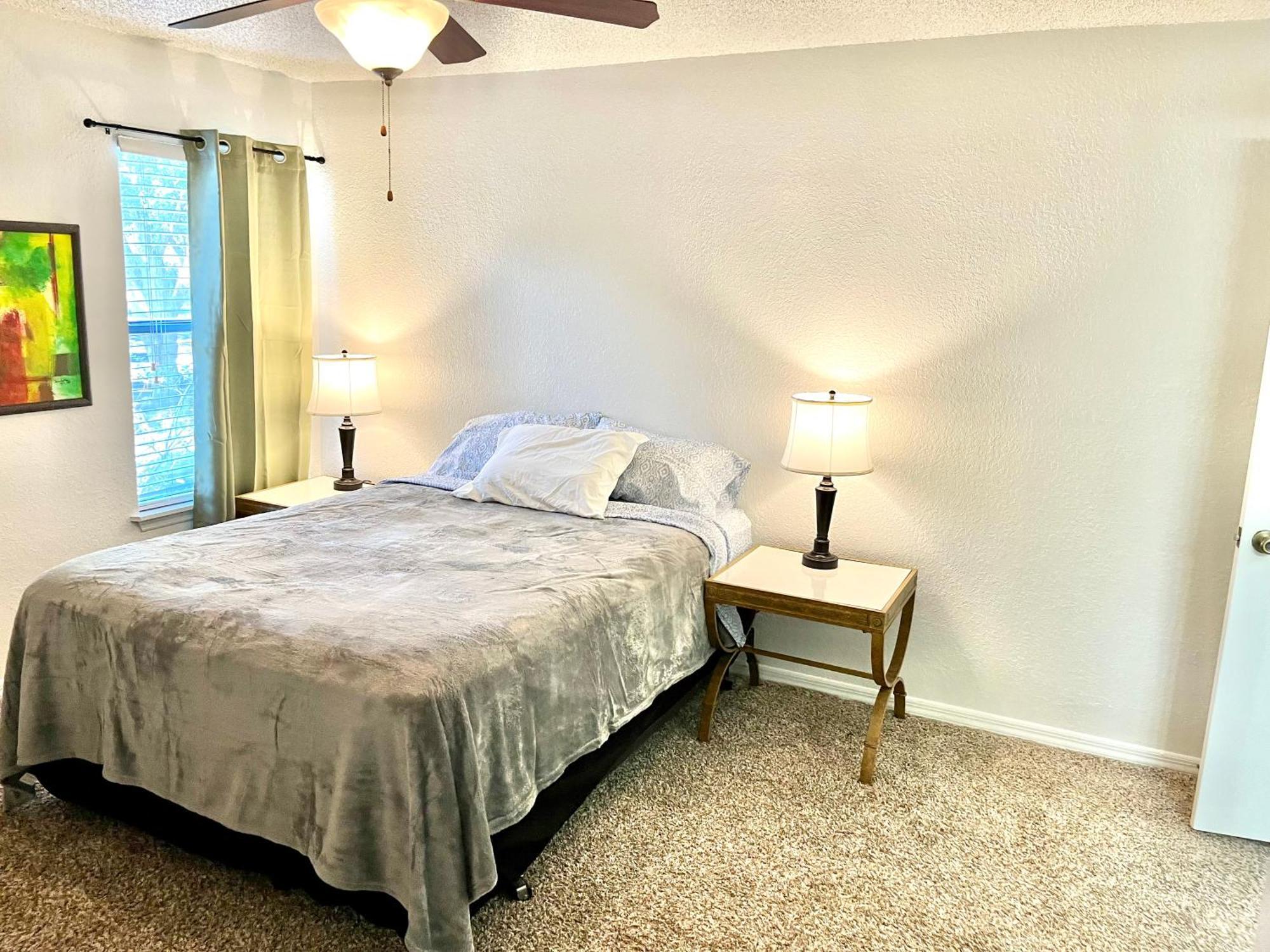 Daytona 2 Bed Apartment 10 Minutes To Beach With Balcony Port Orange Kültér fotó