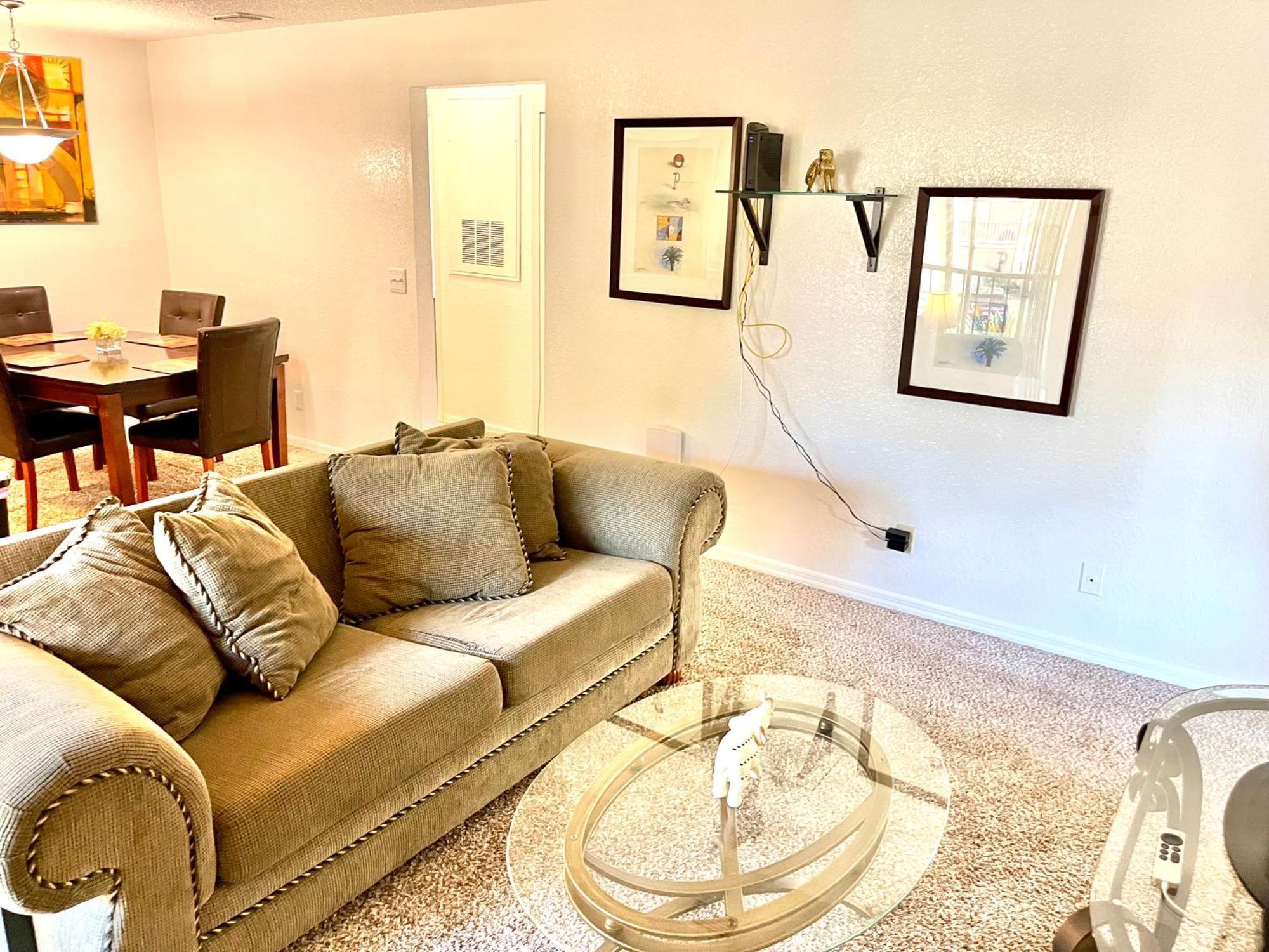 Daytona 2 Bed Apartment 10 Minutes To Beach With Balcony Port Orange Kültér fotó