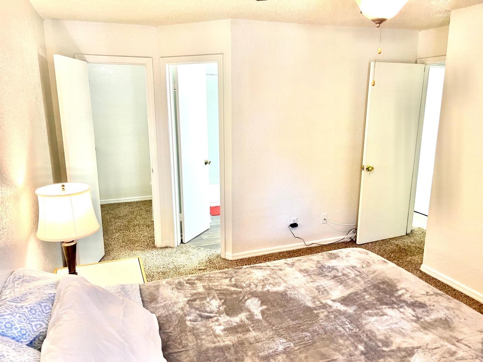 Daytona 2 Bed Apartment 10 Minutes To Beach With Balcony Port Orange Kültér fotó