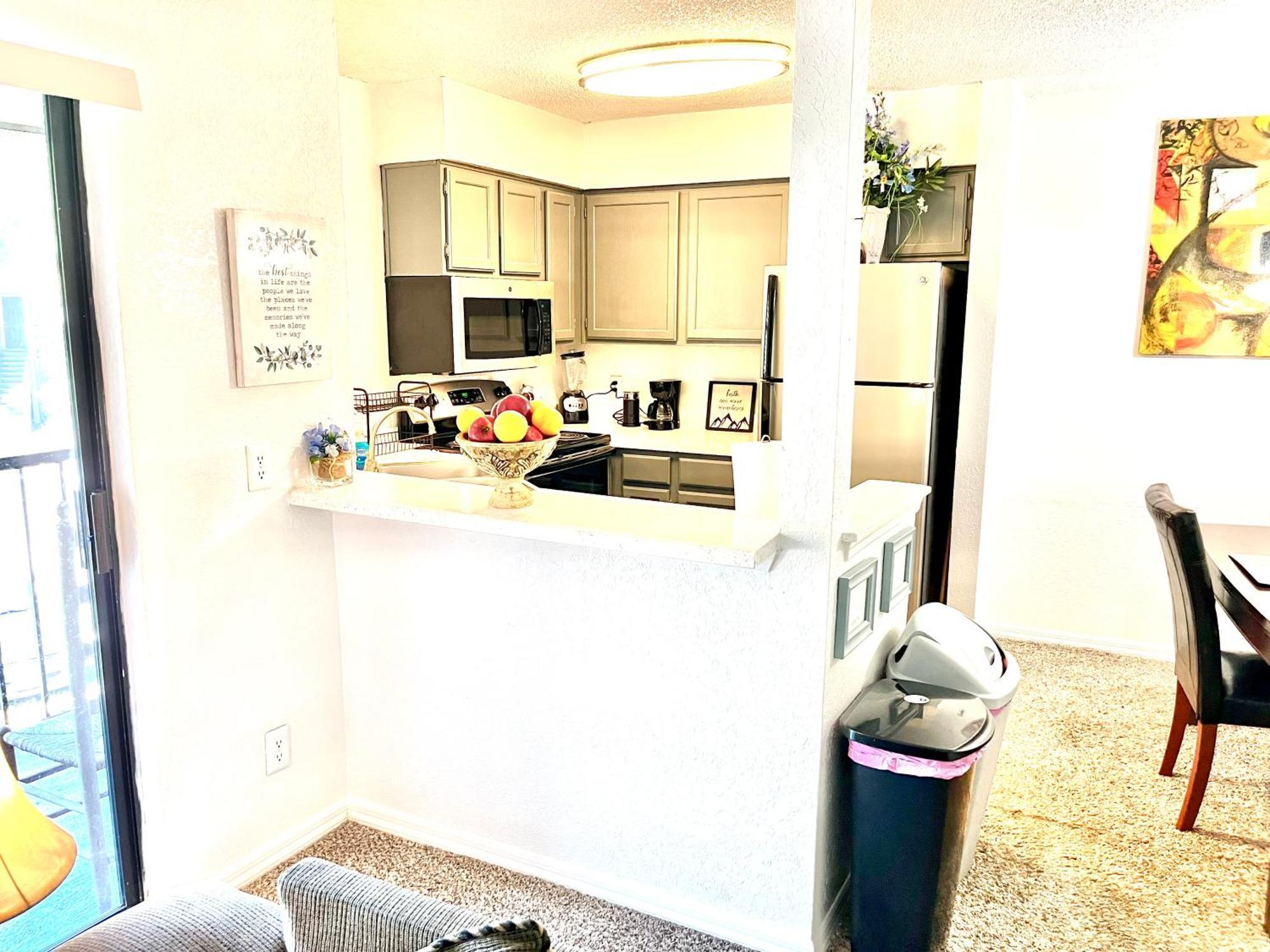 Daytona 2 Bed Apartment 10 Minutes To Beach With Balcony Port Orange Kültér fotó