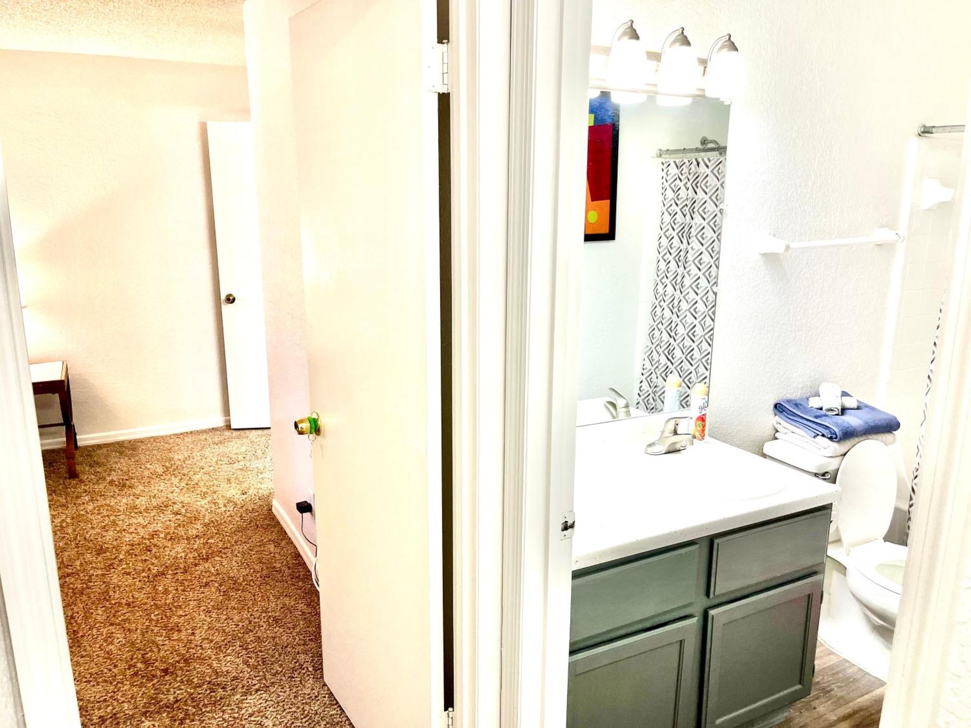 Daytona 2 Bed Apartment 10 Minutes To Beach With Balcony Port Orange Kültér fotó